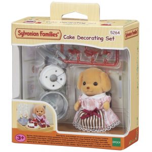 Cake decorating set